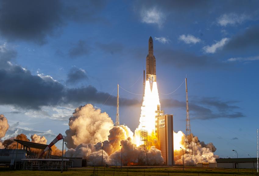 Ariane5 liftoff